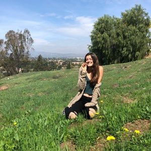 Meet your Posher, Hanna